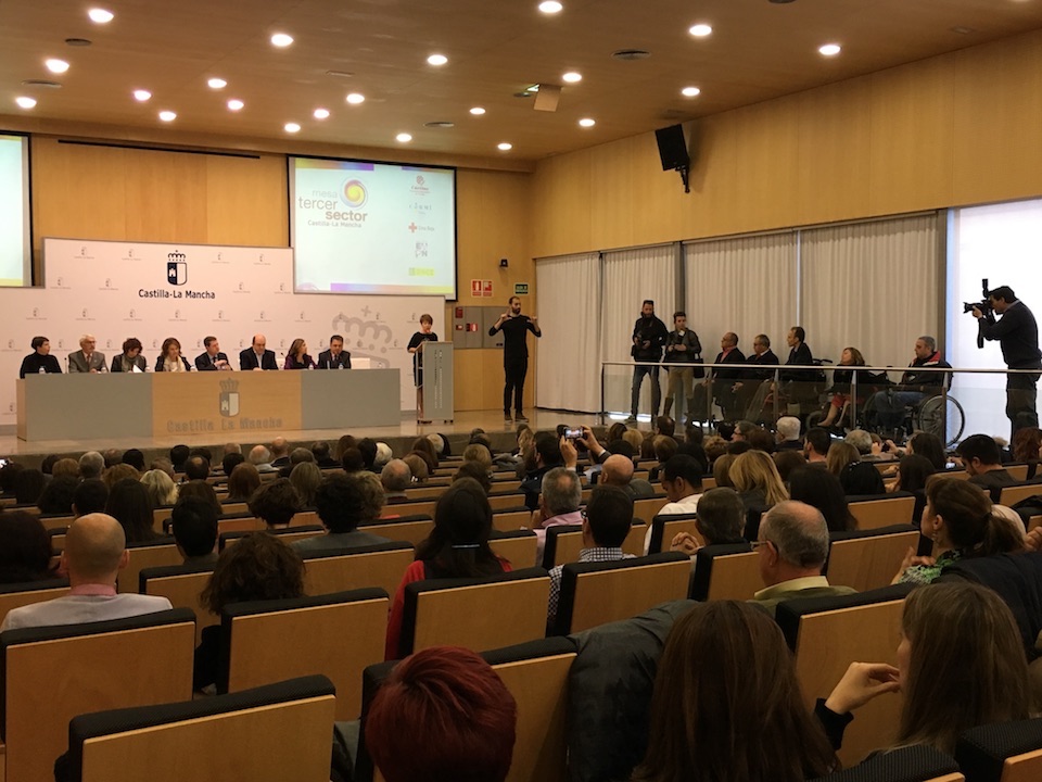 Isabel Martín de Eugenio asiste en Toledo a la presentación de la “Mesa del Tercer Sector” de Castilla- La Mancha 