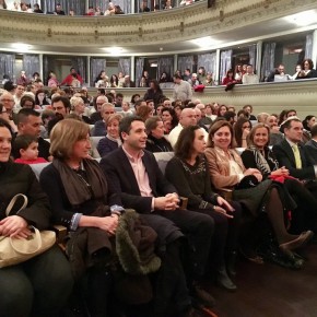 Esteban Paños, portavoz del grupo Ciudadanos (C's) en el Ayuntamiento de Toledo, asiste al pregón de Navidad en el Teatro de Rojas