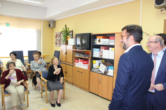 El Diputado Provincial de Cs, Luis Martín, ha asegurado en su visita a la Residencia Asistida San José que “centros como este son nuestra prioridad”