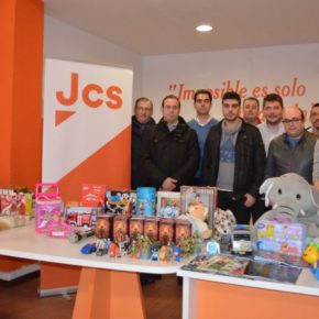 Jóvenes Cs C-LM organizan una recogida de juguetes ya alimentos en colaboración con Cruz Roja