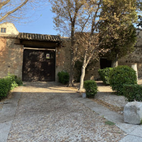 Comendador reclama a la Diputación que cumpla con la cesión de uno de sus edificios abandonados en Toledo para ampliar el Museo del Greco